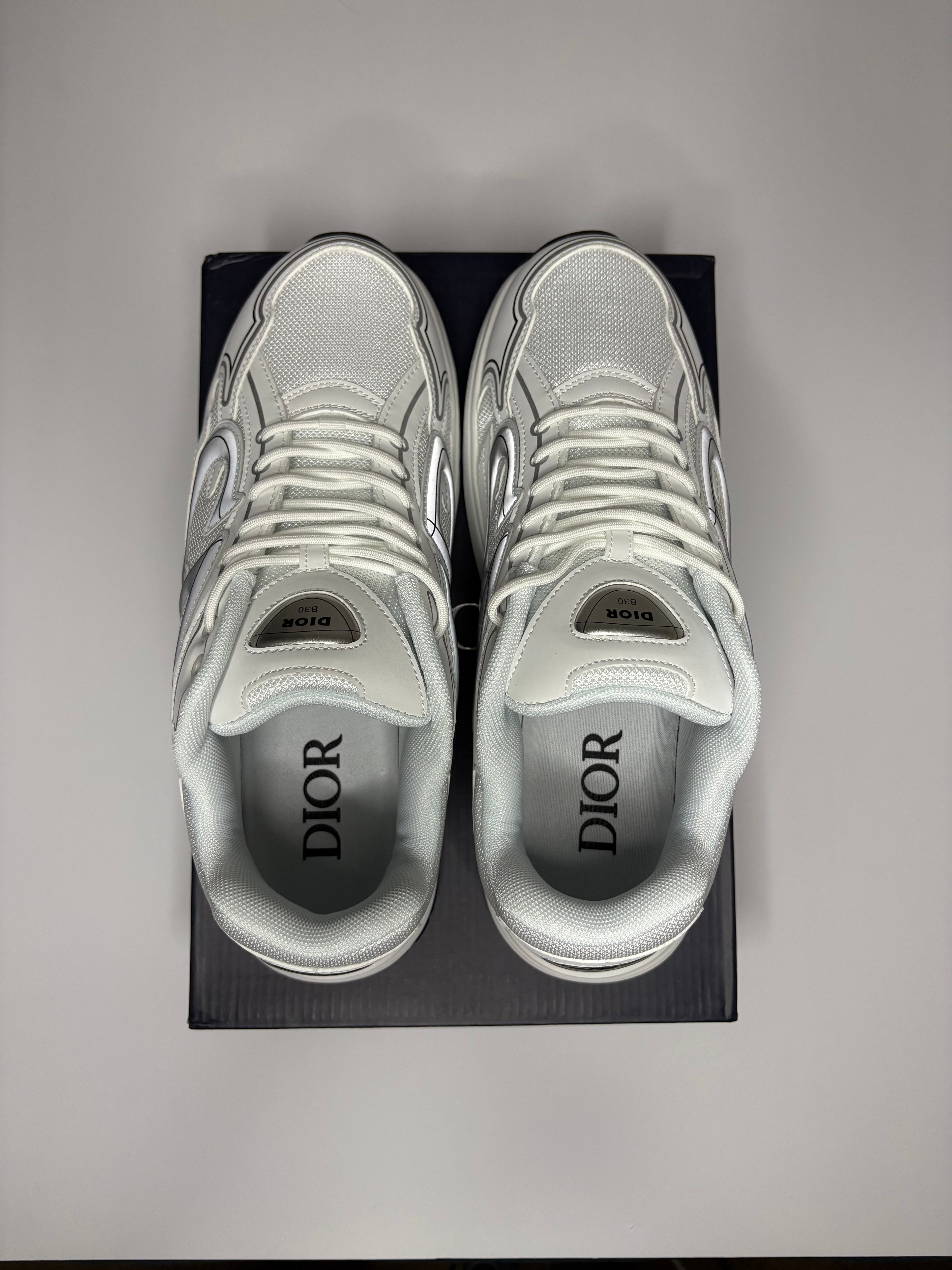 Dior B30 White