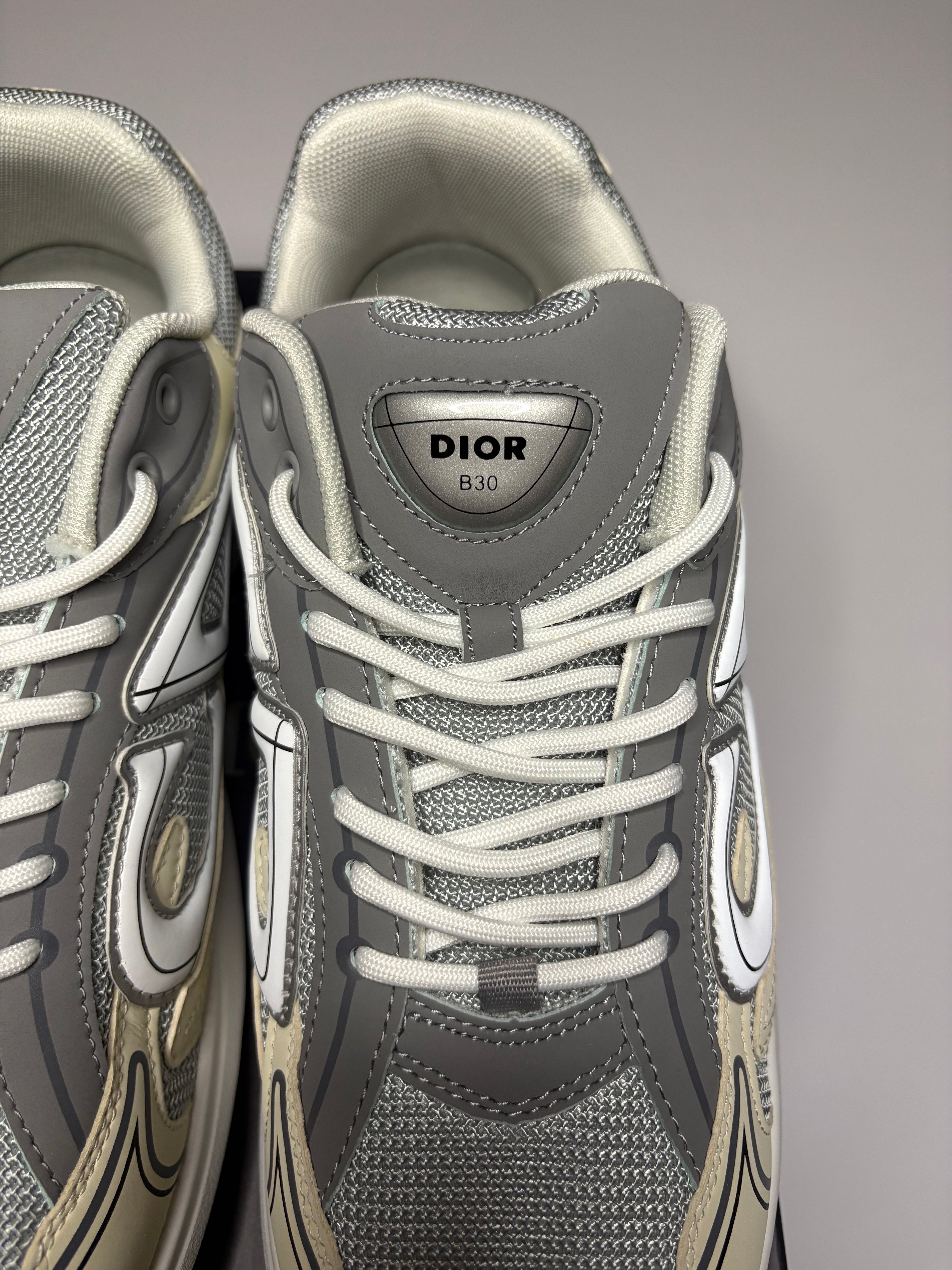 Dior B30 (Grey)